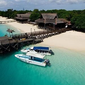 The Reef Dive Resort